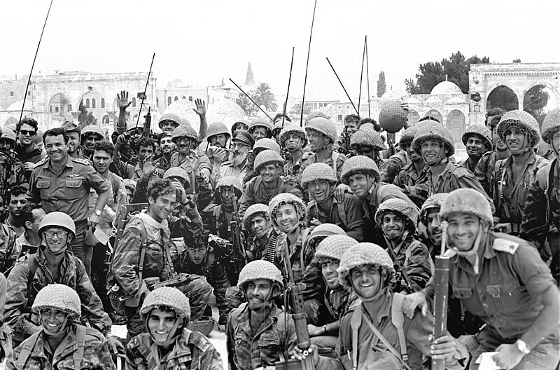 Paratroopers at the Western Wall, 1967